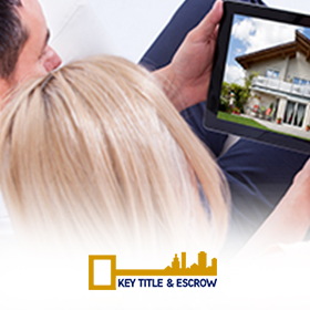 Picture of A Couple Looking to Buy Property in Florida With the Help of Key Title & Escrow's Title Insurance