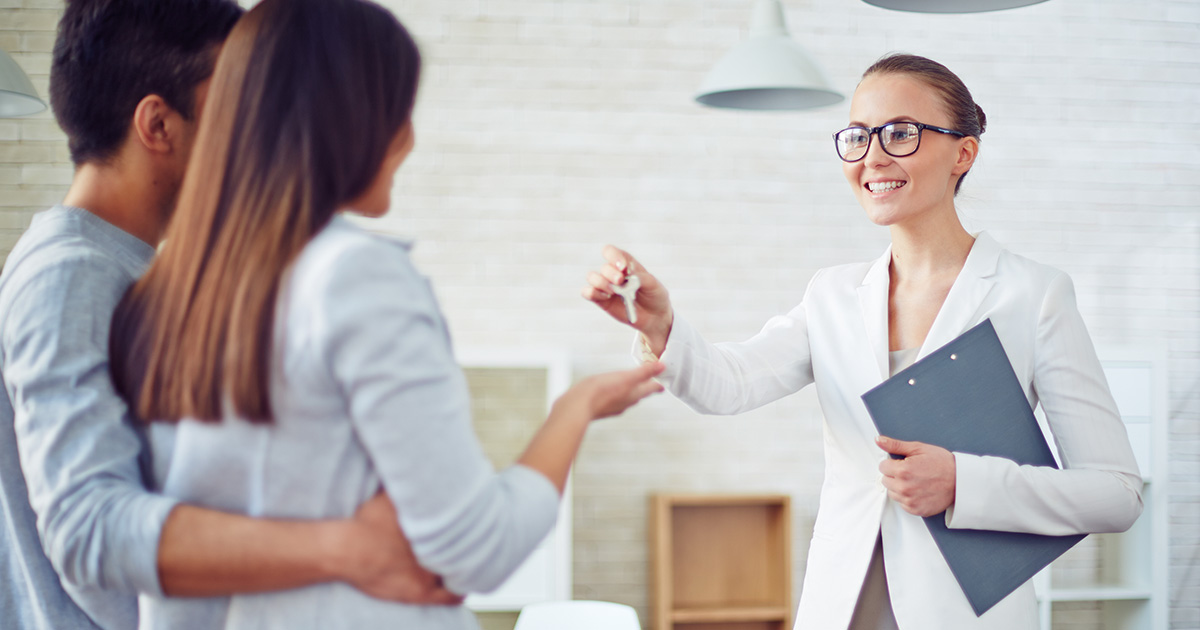 Realtors in Florida Simplifying the Closing Process with Reliable